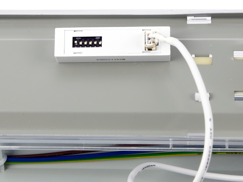 Hermetische armatuur RANGER 4000K 10-40W 7200lm IP66 120cm grijs PRIME bewegingssensor MV noodmodule LAW 3u AT