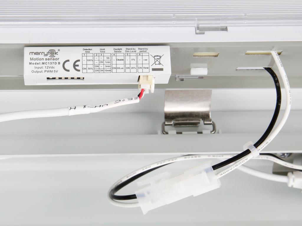 Hermetische armatuur RANGER 3CCT 3K/4K/5K 10-40W 6000lm IP66 120cm grijs PRIME bewegingssensor MV noodmodule LAW 3h AT