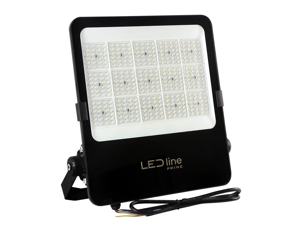 FLOODLIGHT 4000K 200W 28000lm 90° IP66 PRIME