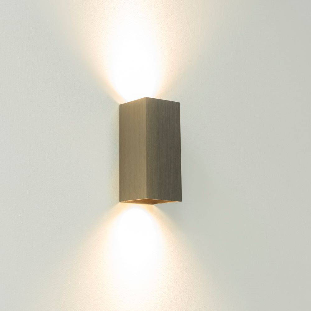 Artdelight Dante2 - Wandlamp - Licht brons